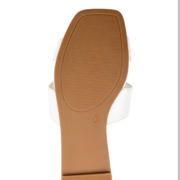 Journee Collection Taleesa Slide Sandals White -10 - Picture 6 of 9